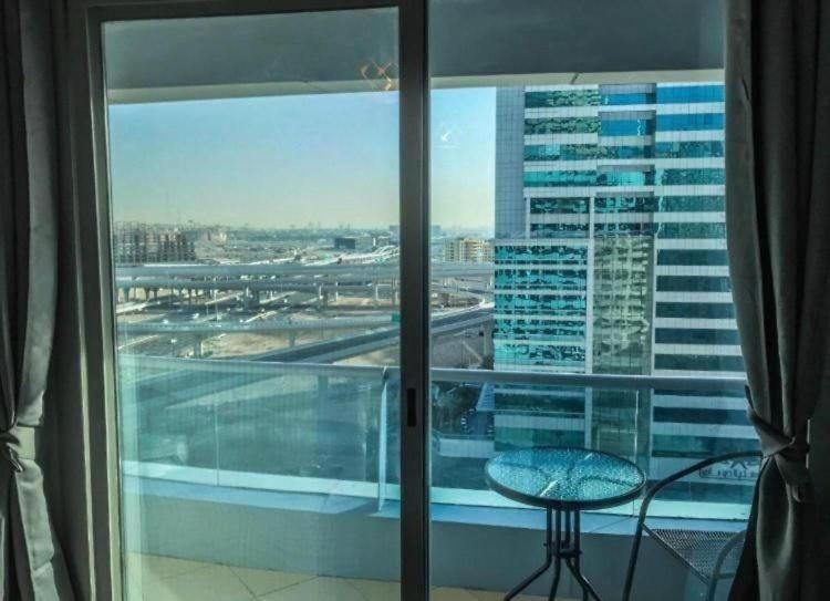 Luxury Apartments In Dubai Marina المظهر الخارجي الصورة