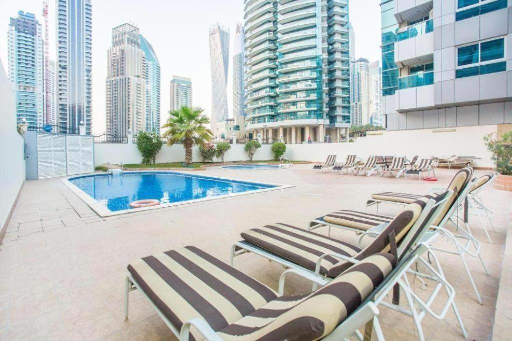 Luxury Apartments In Dubai Marina المظهر الخارجي الصورة